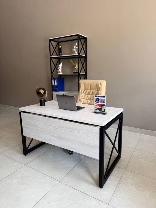 Stol loft, parta, stul/ стол, стул, парта