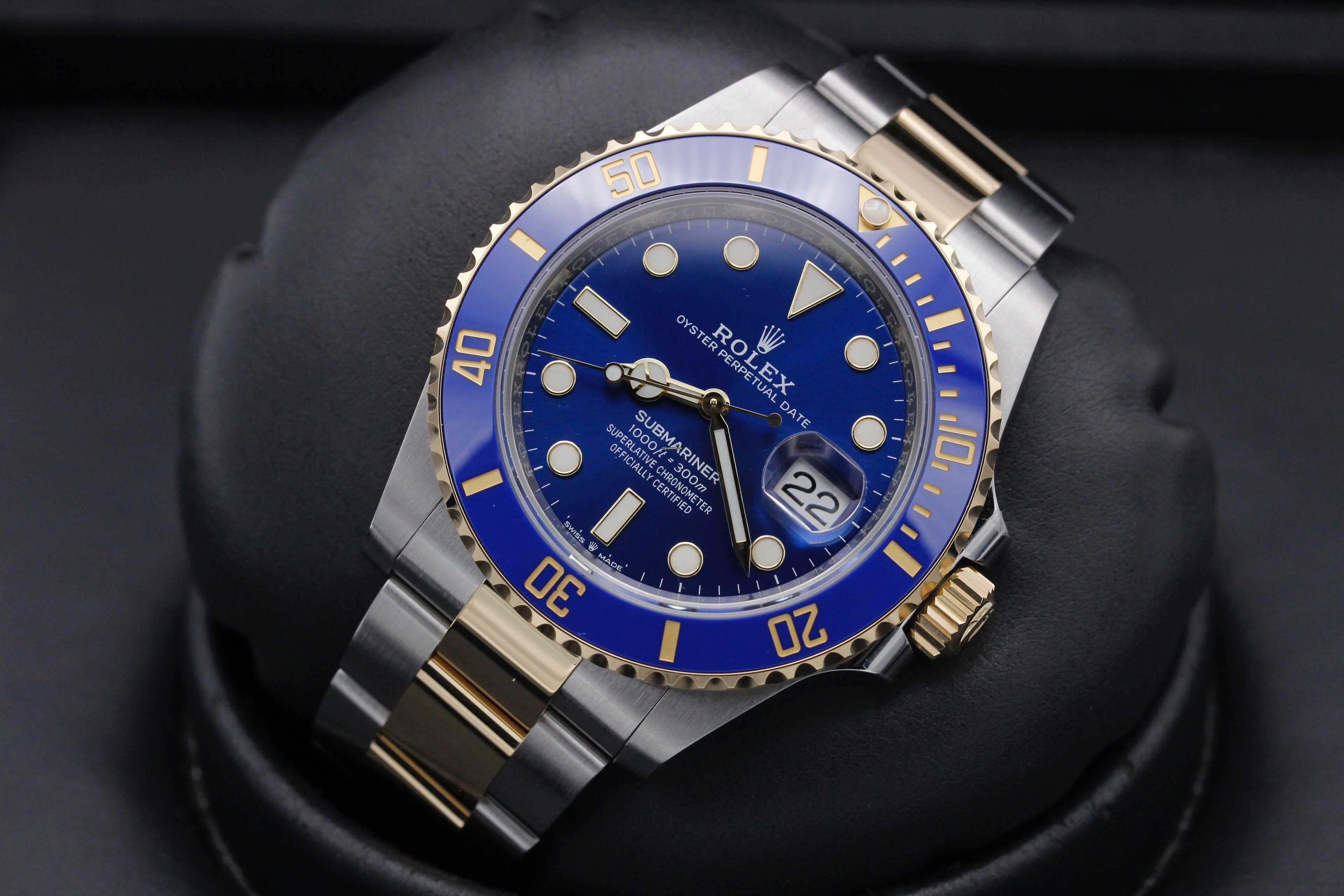Rolex Submariner Luxury-Gold Silver Blue AUTOMATIC 41 MM