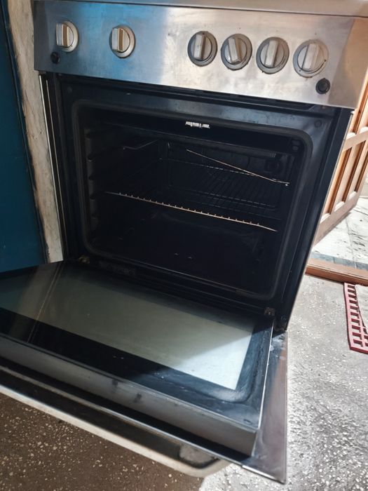 Aragaz 4 ochiuri Beko