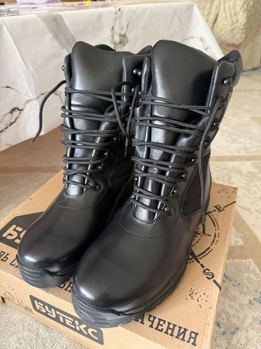 Военные     Берцы