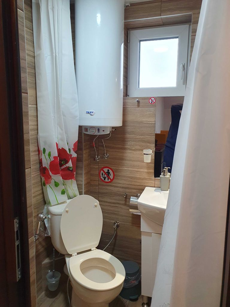 Дава се под наем Двустаен апартамент в Варна, Аспарухово - 50 кв.м за 382.5 € - Снимка #9