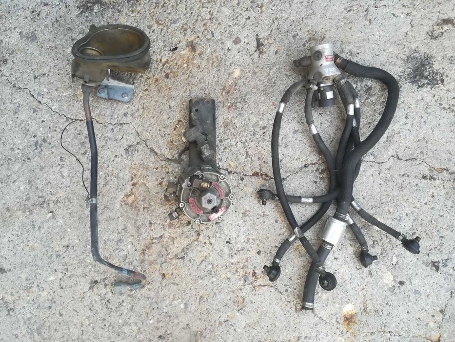 Volvo v70 2.4 LPG Волво в70 газ газова бутилка изпарител разпределител