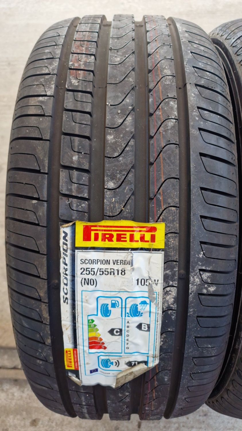 255 55 18 Pirelli Toyo 4 anvelope vara noi