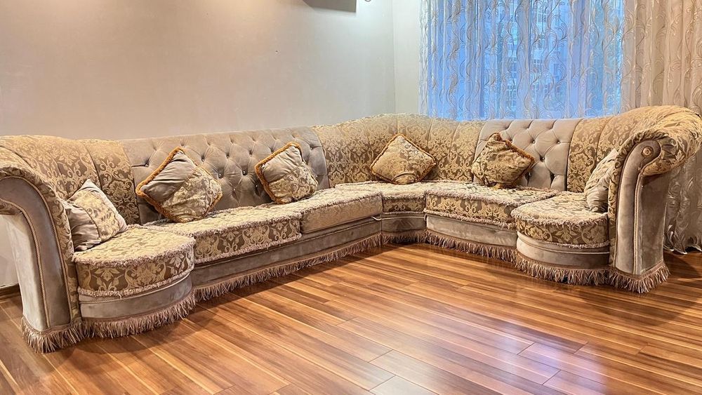 Мягкий уголок раздвижной в отличном состоянии