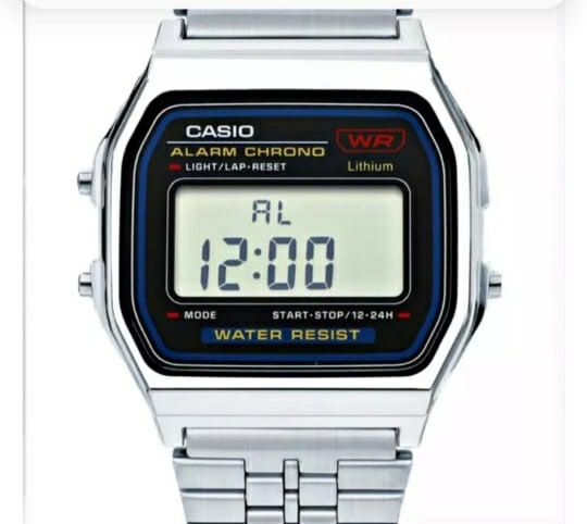 Электронные наручные часы Casio, супер цена.