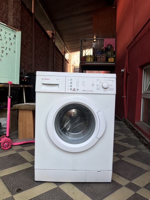 BOSCH машинка бу