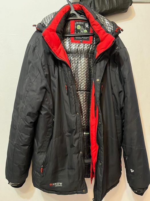 Продам куртку зима