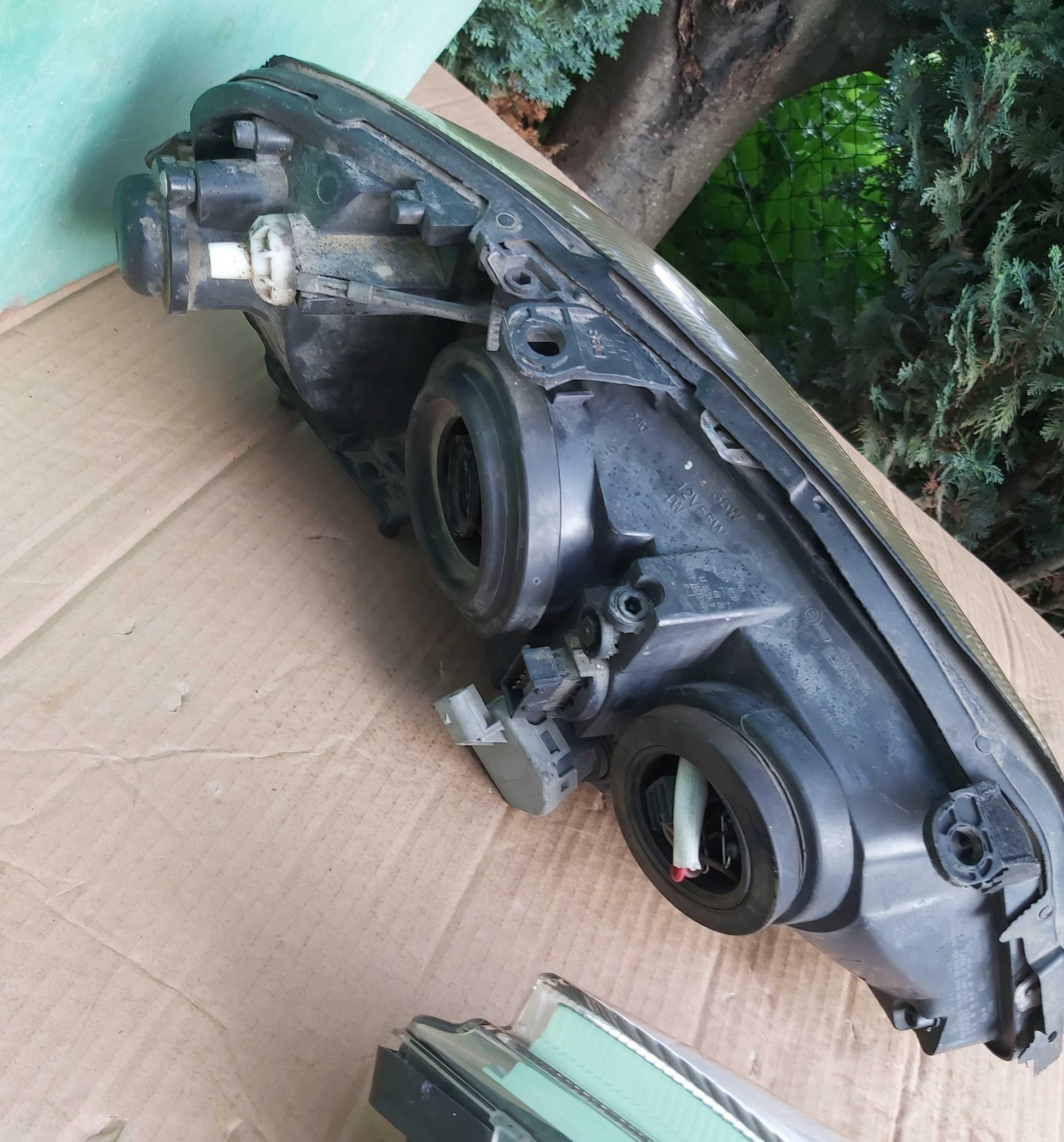 Set 2 faruri Opel Astra G cu Lupa