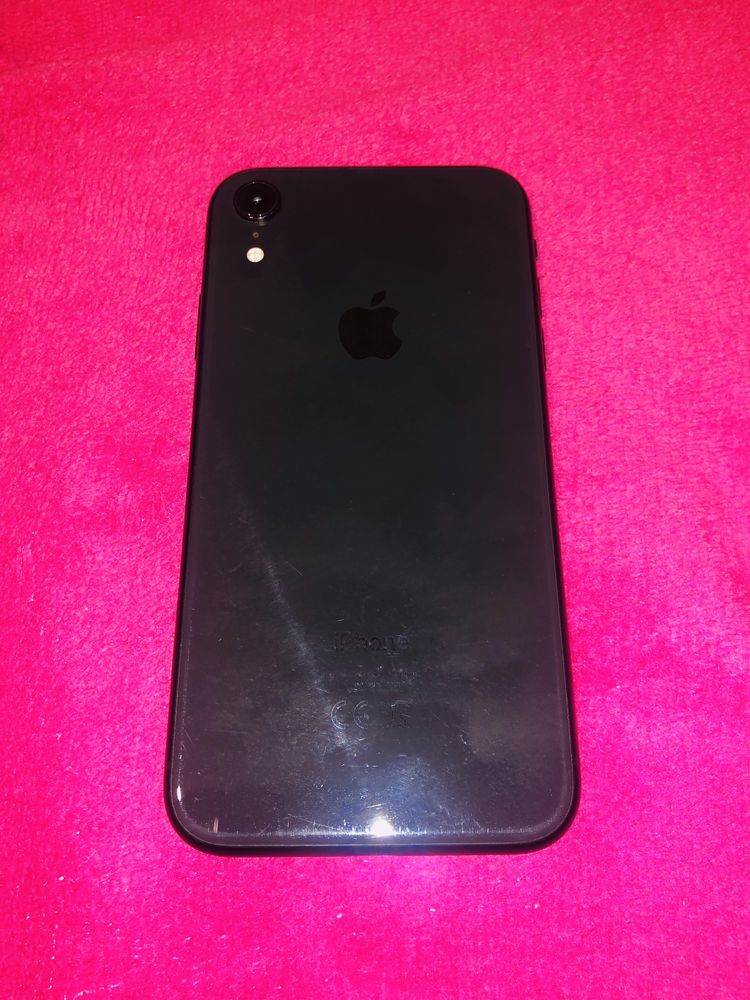 Iphone xr заключен