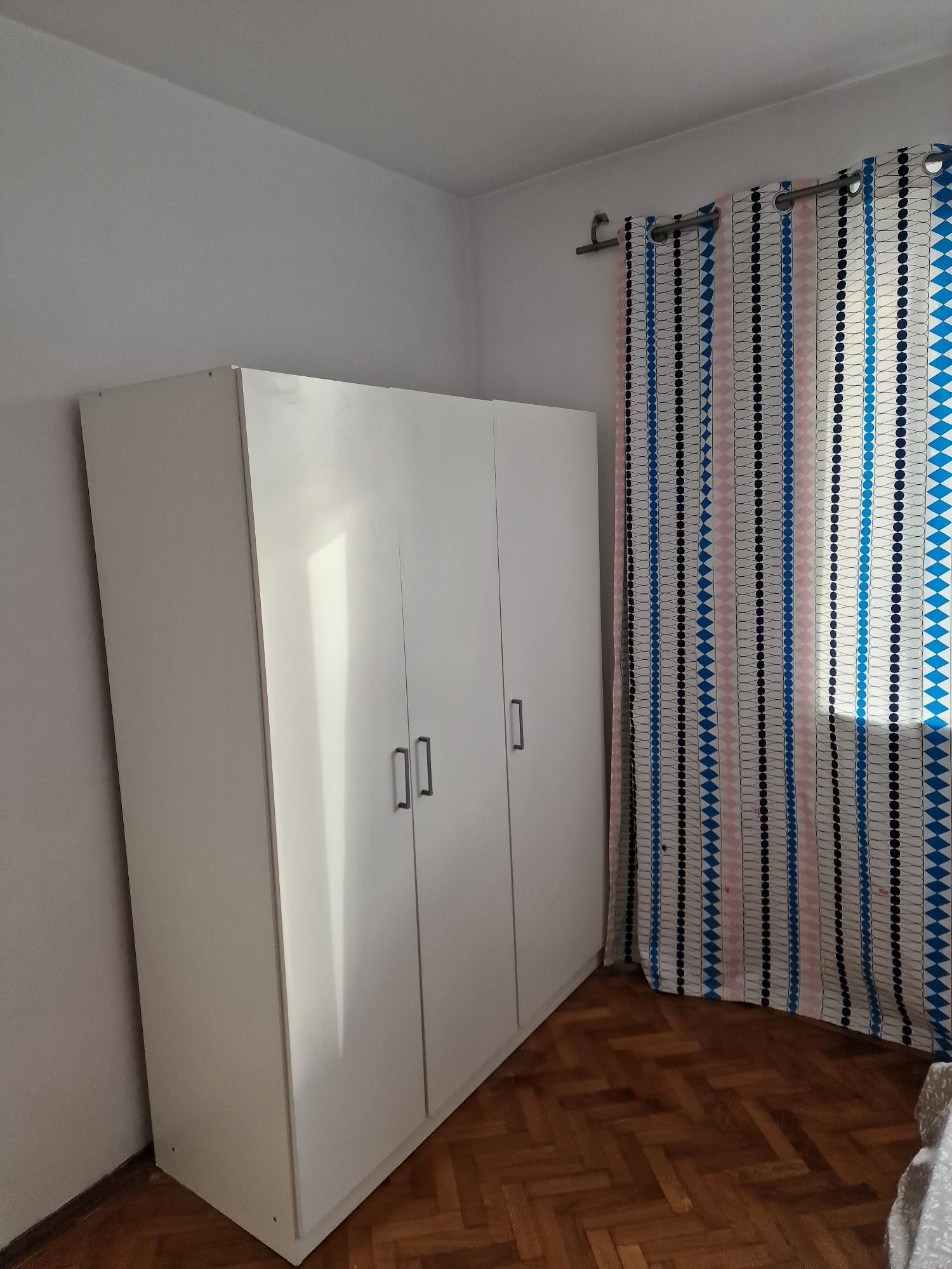 Apartament 3 camere zona chibrit