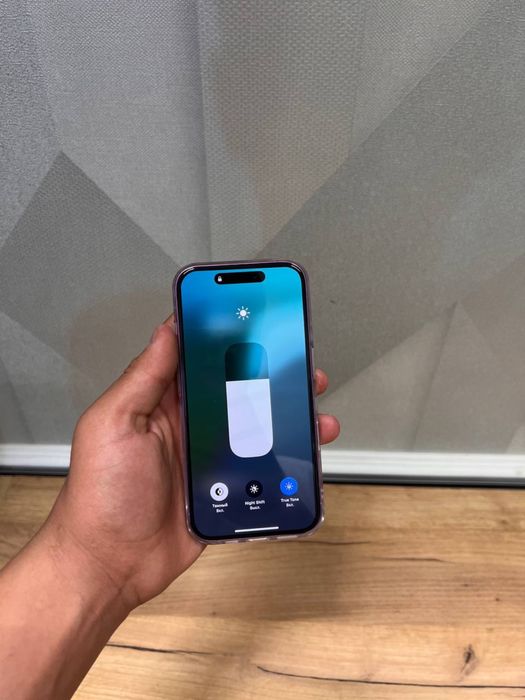 Iphone 16 pink 20 sikl