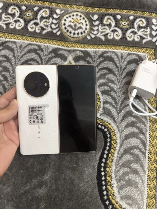 Tecno fold V 12/512 Gb ideal