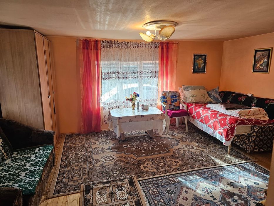 Casa în comuna Darlos Mediaș