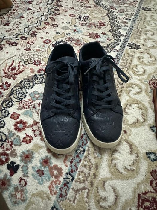 LOUIS VUITTON PARIS кроссовки сатылады