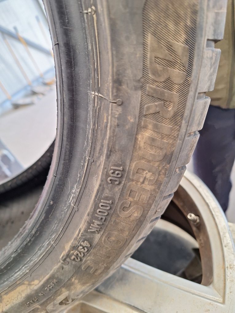 1 бр 215 50 17 Bridgestone turanza 6