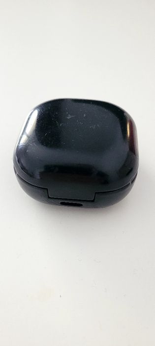 Doc încărcare Samsung Buds Live