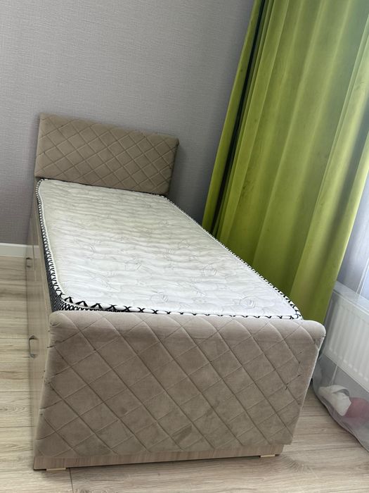 Продам кровать в отличном состояний