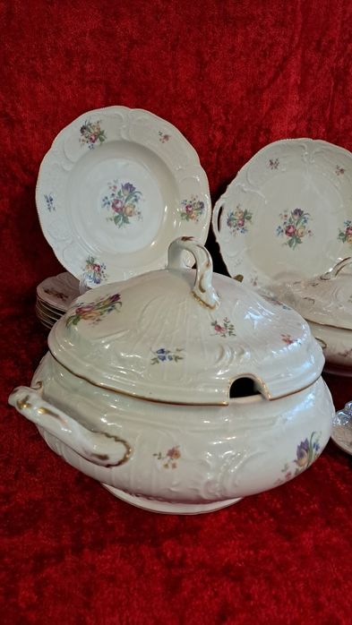 Rosenthal Sanssouci Комплект за 6 човека
Комплект за 6 човека 

Искрящ