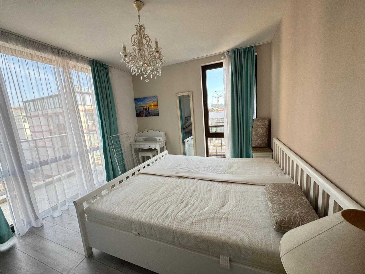 Продава се Двустаен апартамент в к.к. Слънчев бряг - 57 кв.м за 1350 €/кв.м - Снимка #5