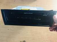 CD changer audi a4 b8