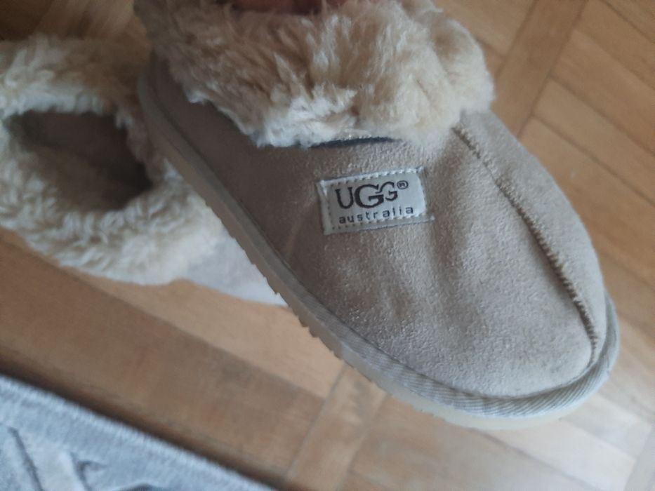 Cizme UGG Australia mini , comode și ușor de întreținut, 36-37