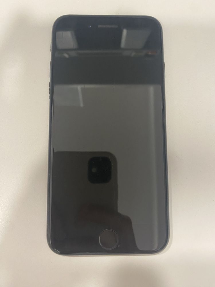 iPhone SE 2020 64GB ID-XXL884