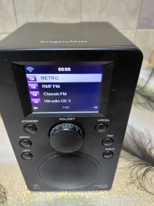 Vind radio cu internet kruger&mats,citește anunțul