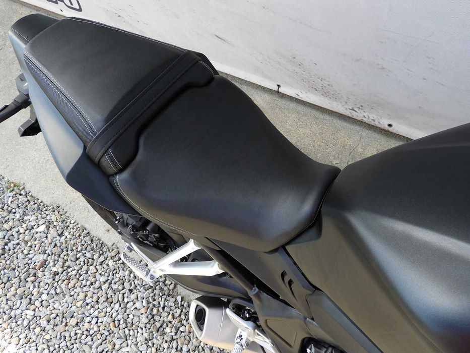 Motocicleta Honda CBR650R ABS E-Clutch 2025 | Rate | Leasing