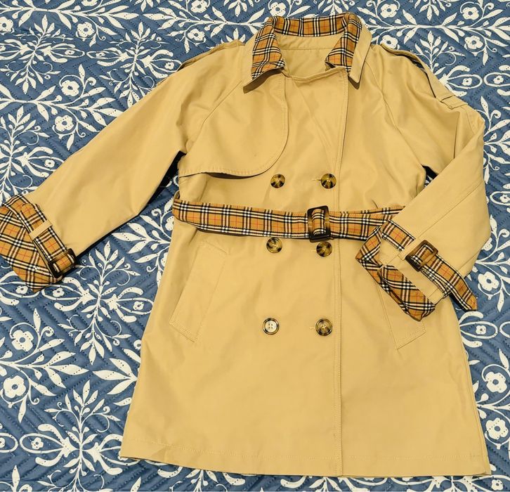 Продам плащ детский