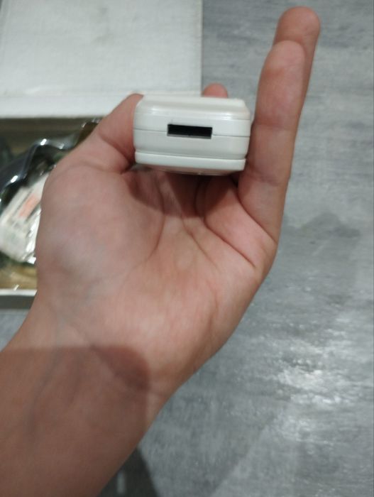 Коллекционный телефон раскладушка работает за границей пришел из США