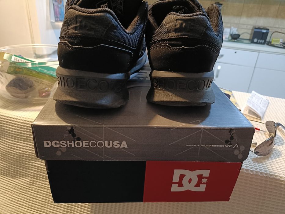 Adidași under Armour