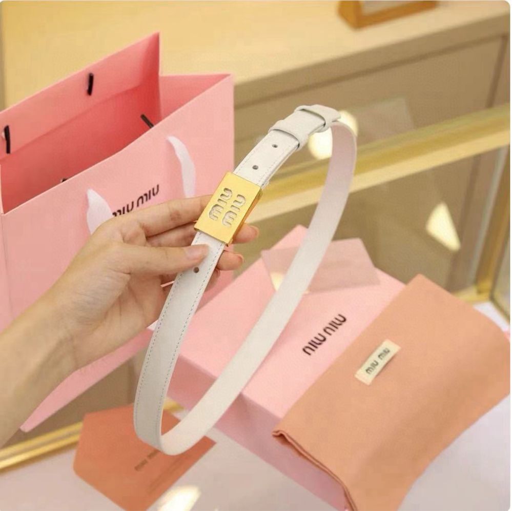 Дамски колани Miu Miu