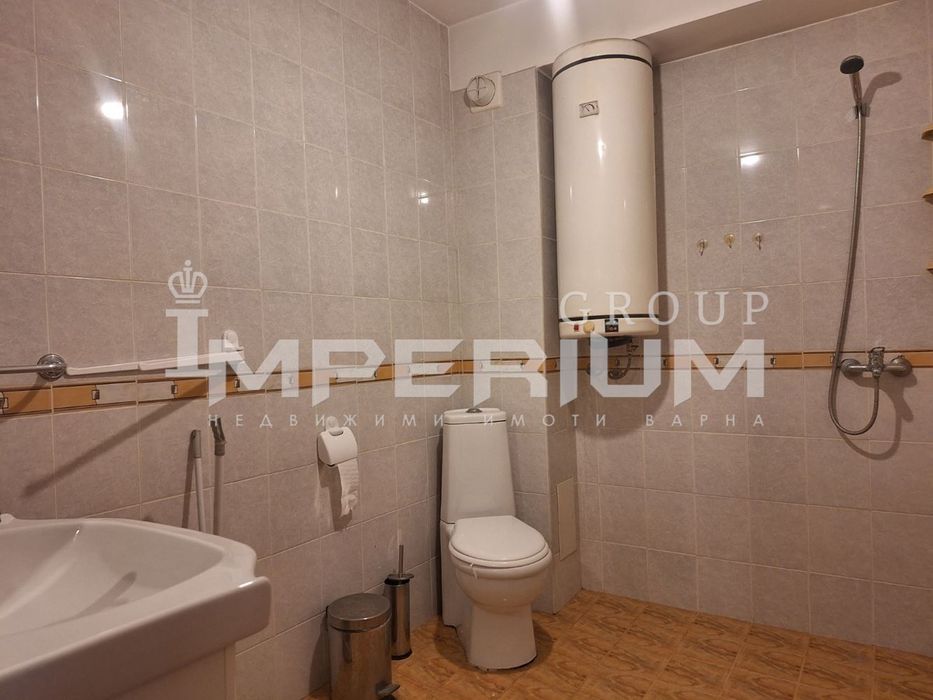 Дава се под наем Двустаен апартамент в Варна, Колхозен пазар - 60 кв.м за 408 € - Снимка #5