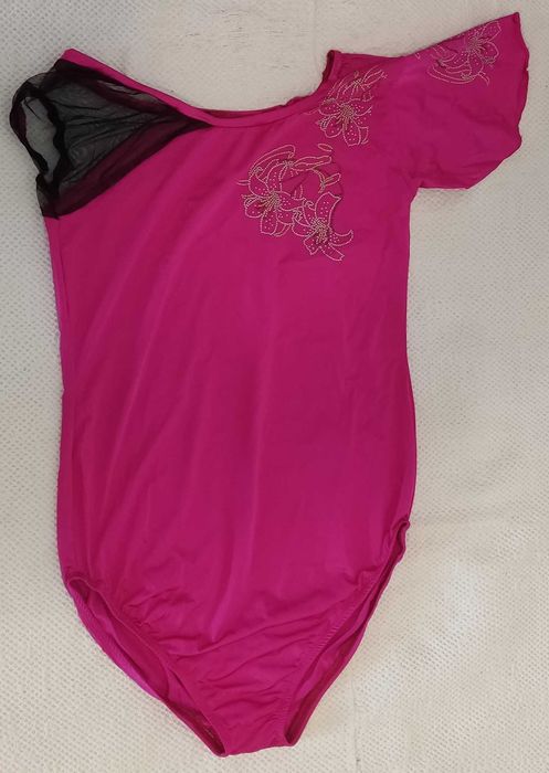 Екип за спортни танци - НОВ