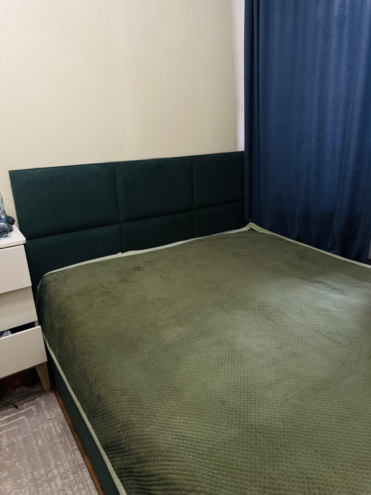 Кровать с Матрасом