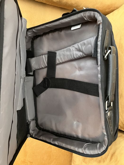 Geanta pentru laptop