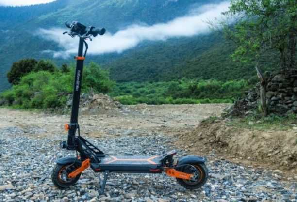 Trotineta electrica KUKIRIN G2 Max, autonomie 80km, motor 1000W