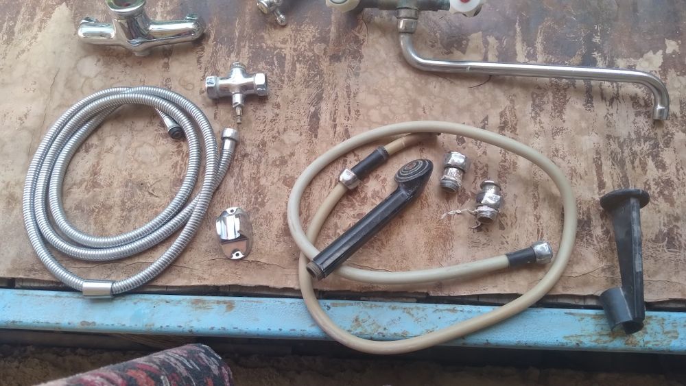 Продам Смесители