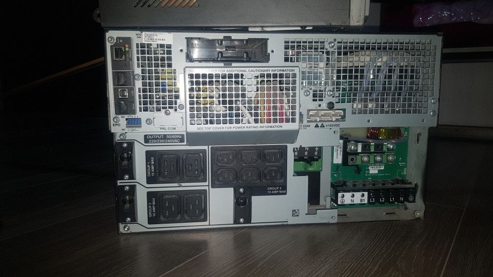 APC Smart-UPS SRT8KRMXLI • 8000 Вт / 8000 ВА • Новые аккумуляторы • По