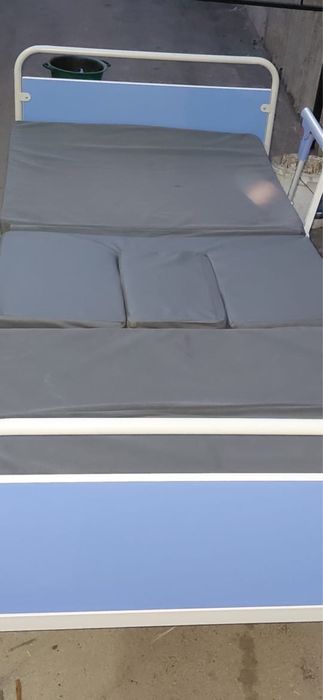 Кровати медицинские