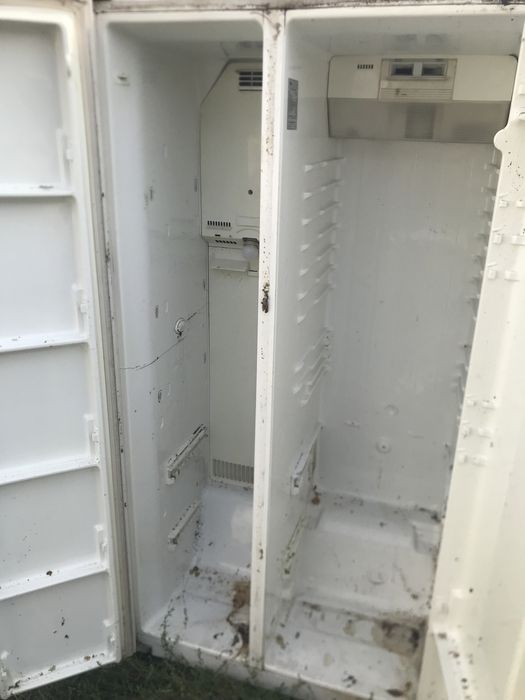 Продам холодильник