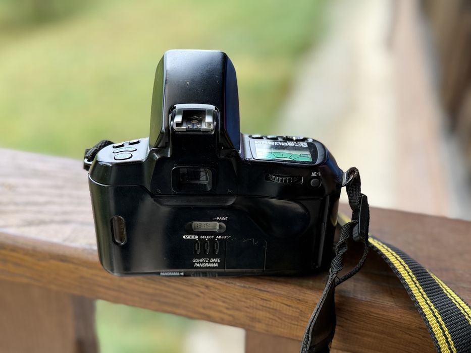 Aparat foto pe film Nikon F70 Panorama