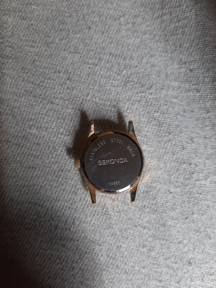 Часовник SEKONDA