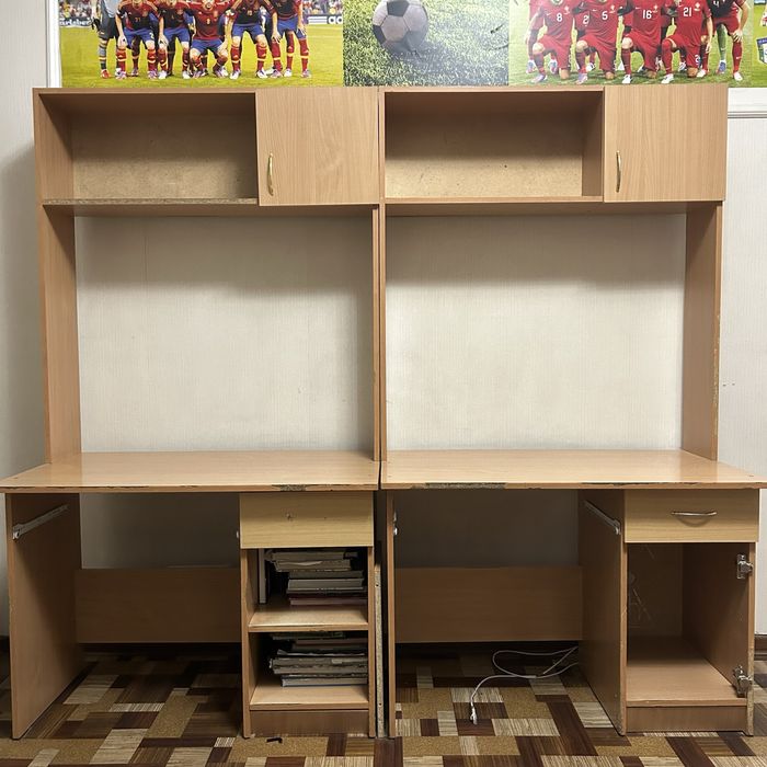 Продам два стола