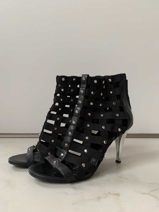 Обувки на висок ток Michael Kors