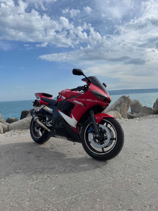 Yamaha YZF - R6 2004