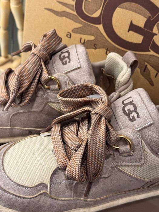 Ugg tip adidași dama