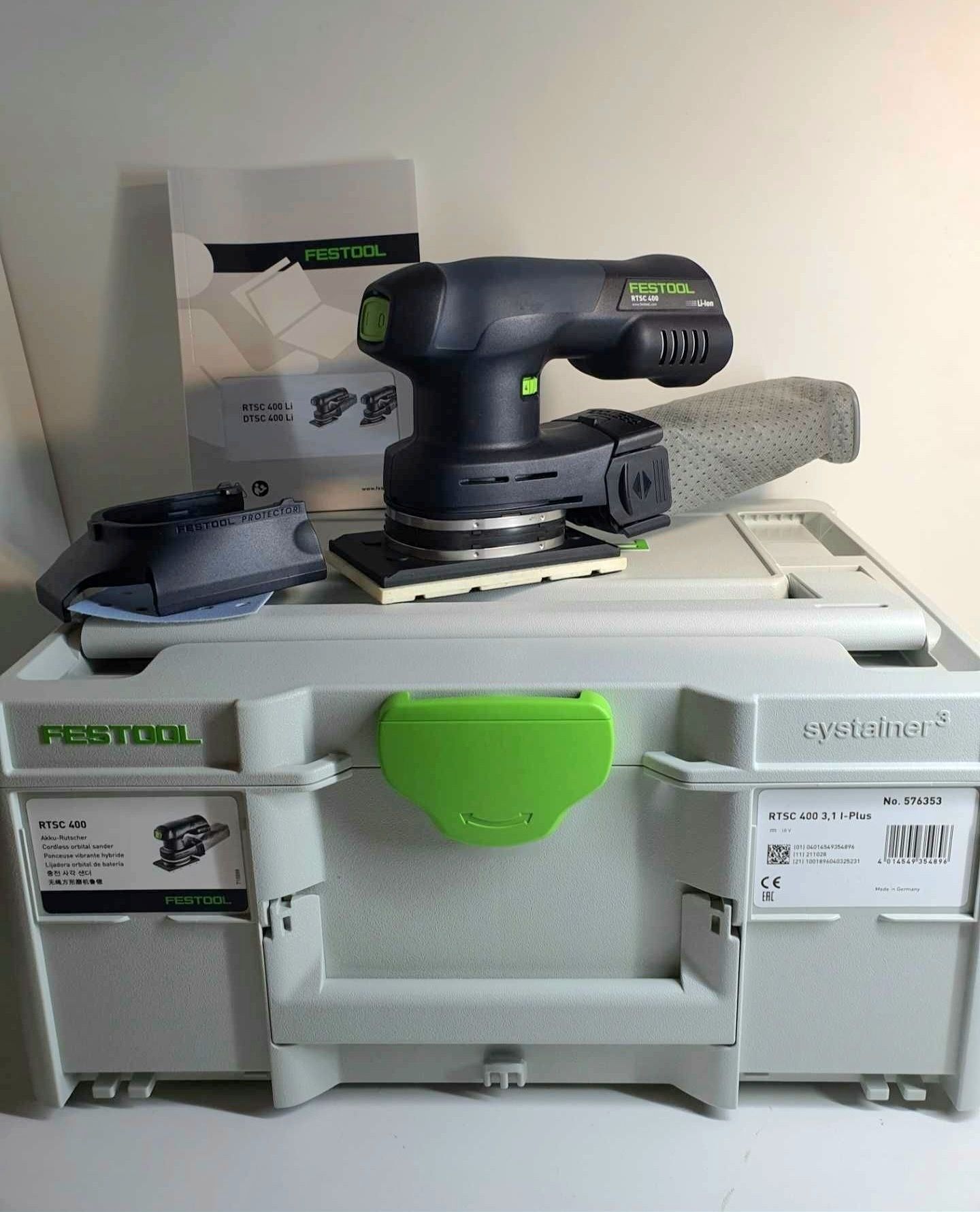 Kit 2 slefuitoare noi Festool cu acumulatori si trusa de ulei