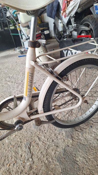 Bicicleta Raleigh/ pegas
