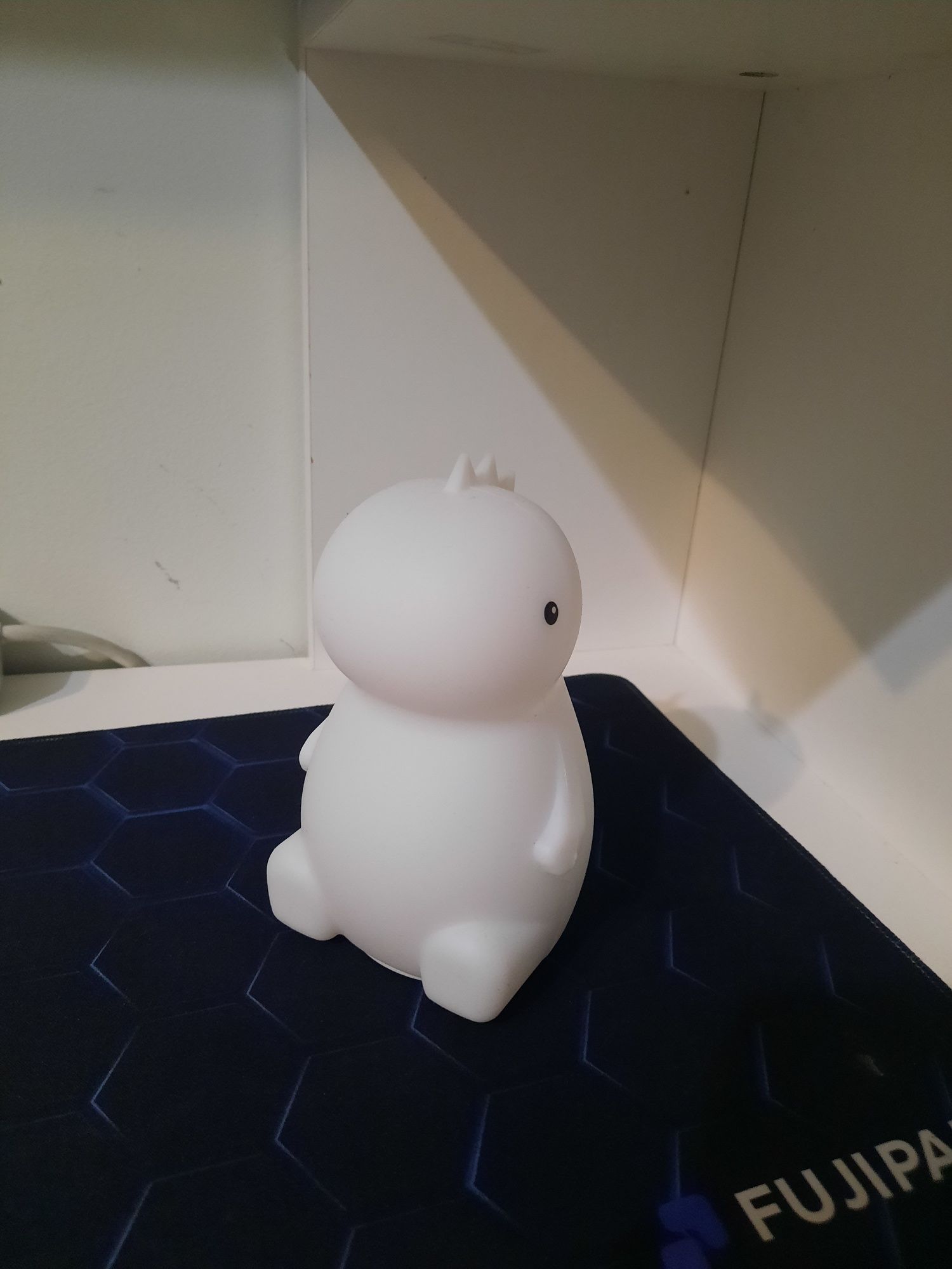 Ночник squishy dino light color changing